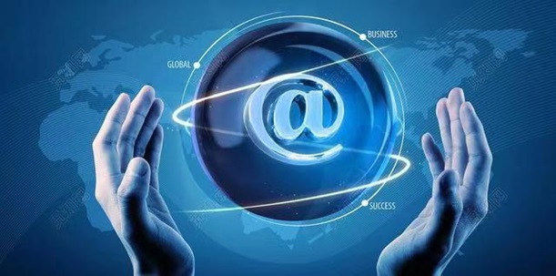 極客查-大數(shù)據(jù)信用安全報告評估工具！